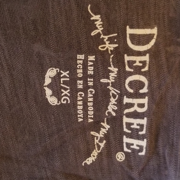 Vest - Picture 4 of 5